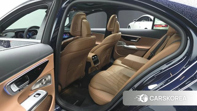 Mercedes-Benz E-Class W214 2024 Синий из Кореи, фото 3