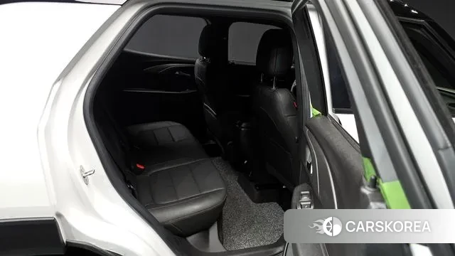 Chevrolet (GM Daewoo) Trailblazer 2022 Белый из Кореи, фото 3