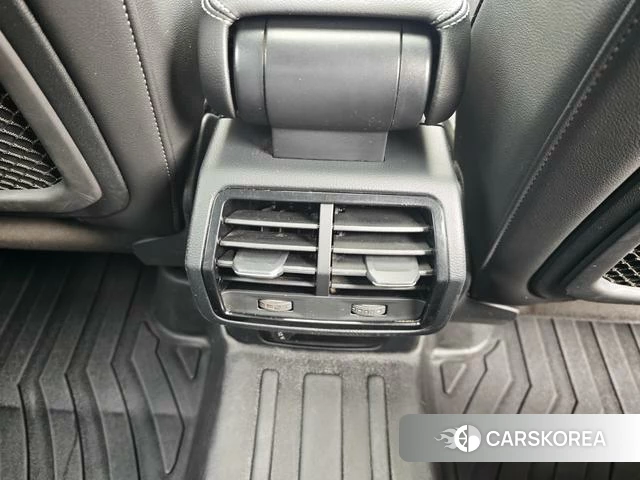 Audi Q3 2021 Темно-серый из Китая, фото 3