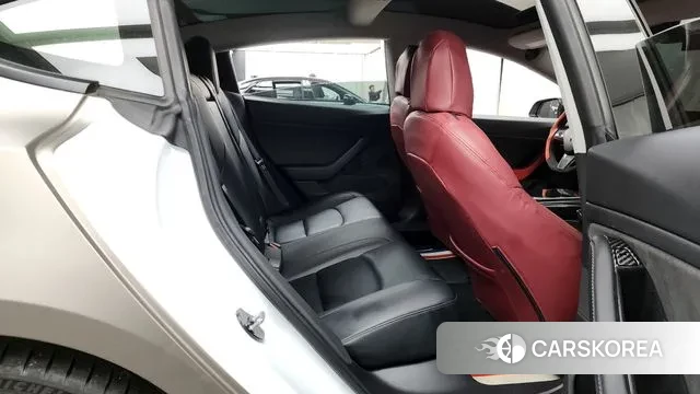 Tesla Model 3 2019 Песочный из Кореи, фото 3