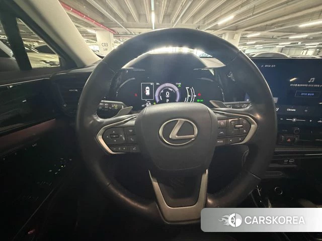 Lexus NX450h + 2nd generation 2022 Белый из Кореи, фото 3