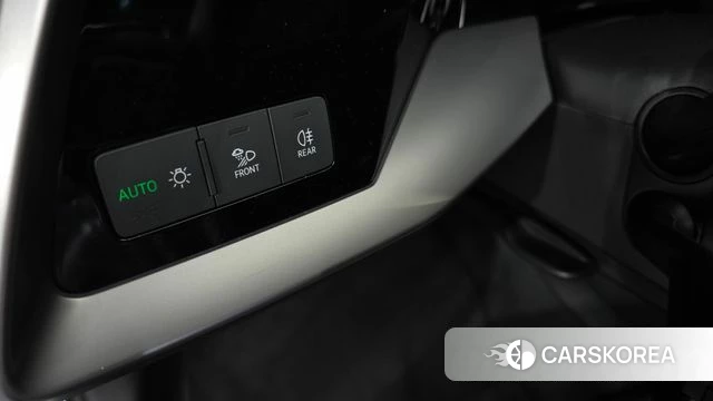 Audi A3 (8Y) 2023 Белый из Кореи, фото 3