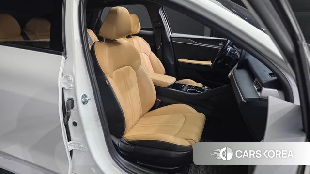 Kia K5 3rd generation 2021 Белый из Кореи, фото 3