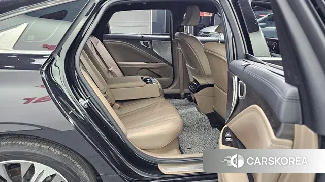 Kia K8 Hybrid 2023 Черный из Кореи, фото 3