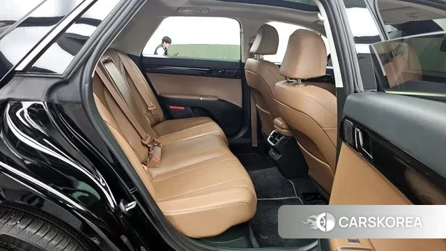 Hyundai Grandeur Hybrid (GN7) 2023 Черный из Кореи, фото 3