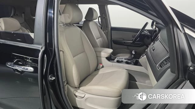 Kia The New Carnival 2019 Черный из Кореи, фото 3