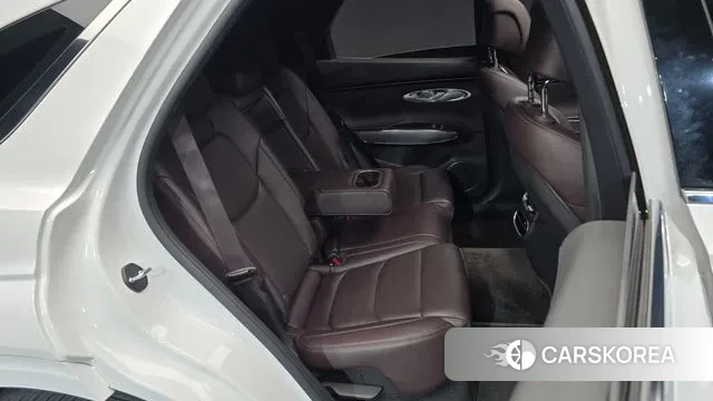 Genesis GV70 2022 Белый из Кореи, фото 3