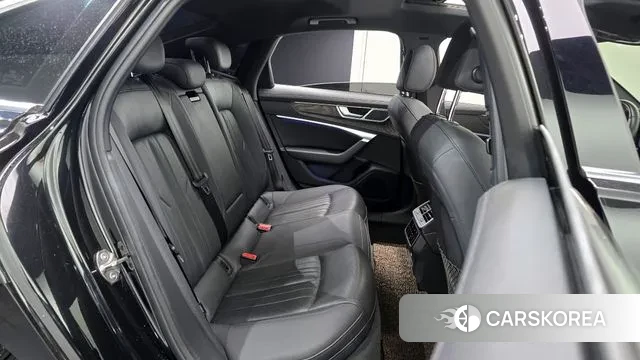 Audi A6 (C8) 2020 Черный из Кореи, фото 3