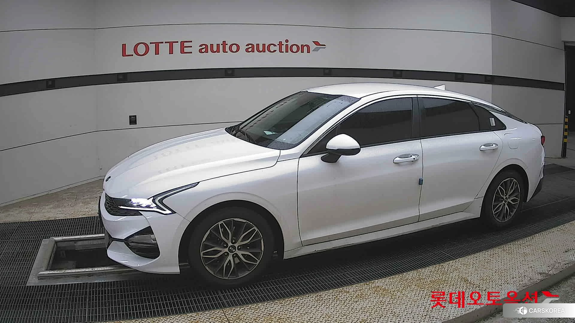 Kia K5 2021 Snow White Pearl (optional) из Кореи, фото 3