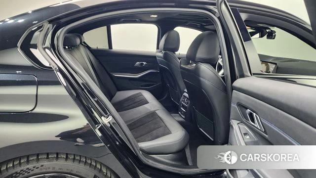 BMW 3 Series (G20) 2021 Черный из Кореи, фото 3