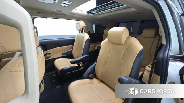 Kia Carnival 4th generation 2020 Белый из Кореи, фото 3