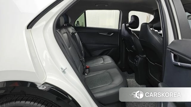 Kia Di Ol Nu Niro 2022 Белый из Кореи, фото 3