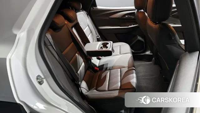 Chevrolet (GM Daewoo) Trailblazer 2020 Белый из Кореи, фото 3