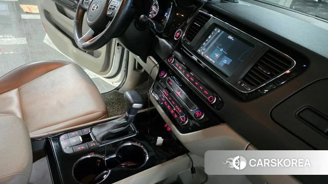 Kia The New Carnival 2020 Белый из Кореи, фото 3