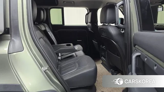 Land Rover Defender (L663) 2020 Светло-зеленый из Кореи, фото 3