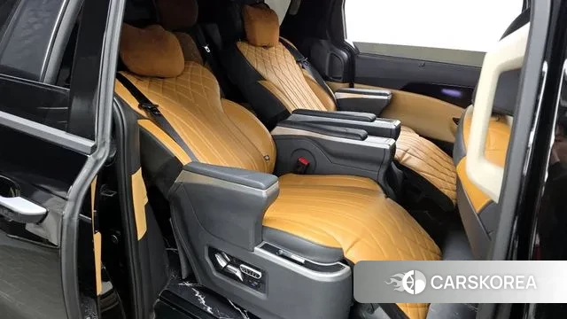 Kia Carnival 4th generation 2023 Черный из Кореи, фото 3