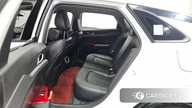 Kia K5 3rd generation 2023 Белый из Кореи, фото 3