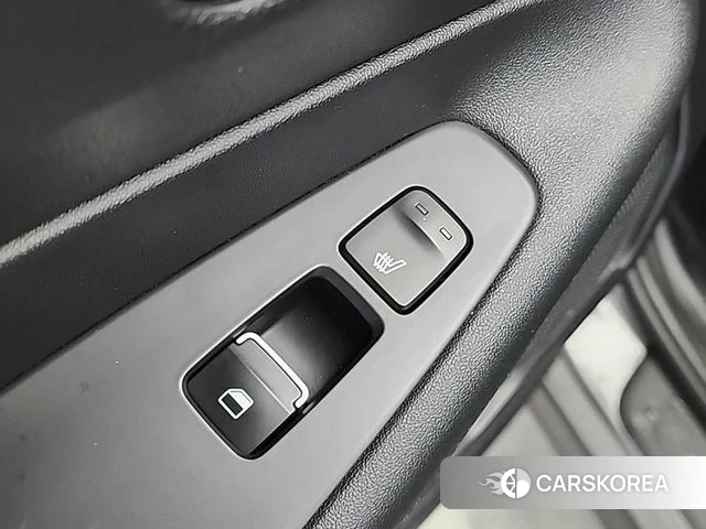 Hyundai The New Santa Fe 2022 Серебристо-серый из Кореи, фото 3