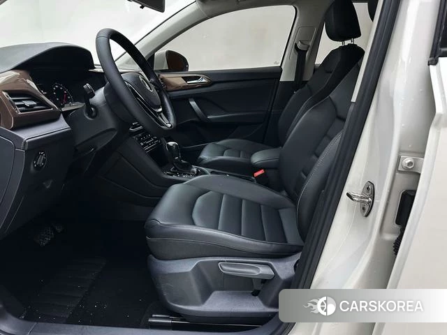 Volkswagen Tuyue 2022 Белый из Китая, фото 3
