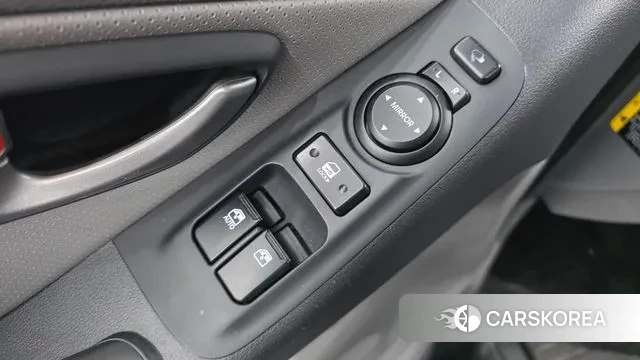 Hyundai The New Grand Starex 2020 Серебристо-серый из Кореи, фото 3