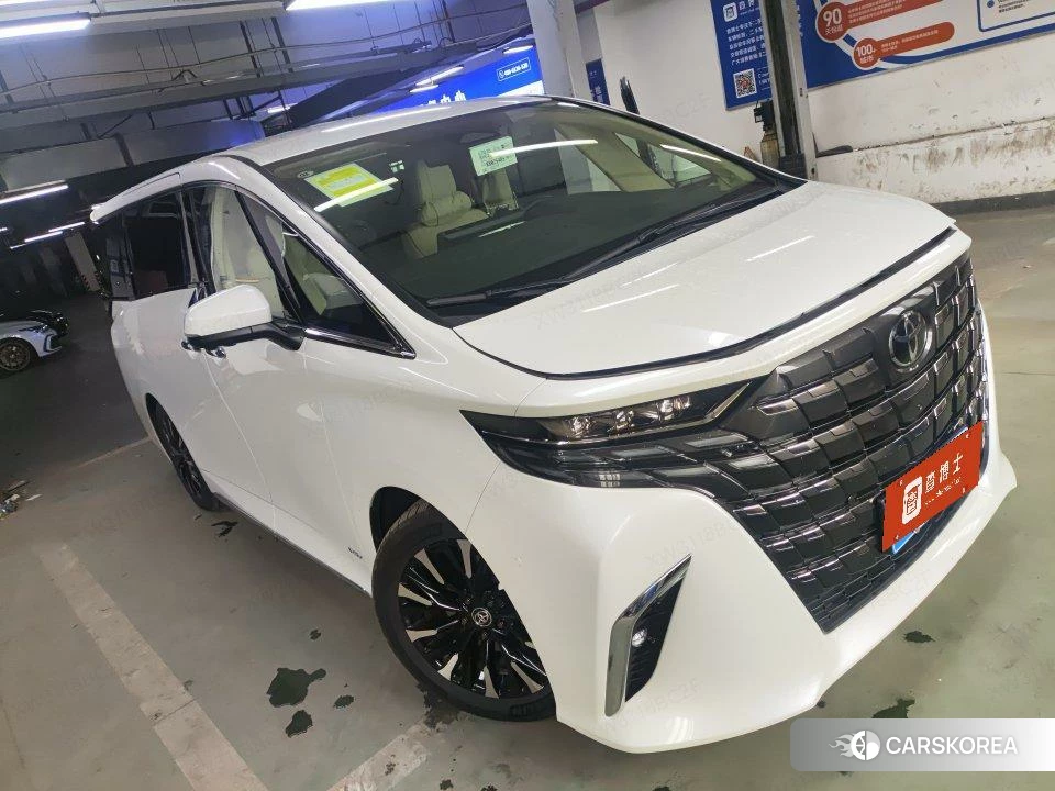 Toyota Elfa 2025 Белый из Китая, фото 3