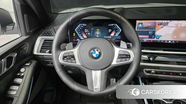 BMW X7 (G07) 2024 Белый из Кореи, фото 3