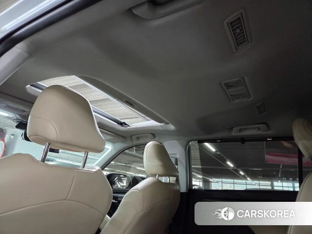 Toyota Highlander 4th Generation 2024 Белый из Кореи, фото 3