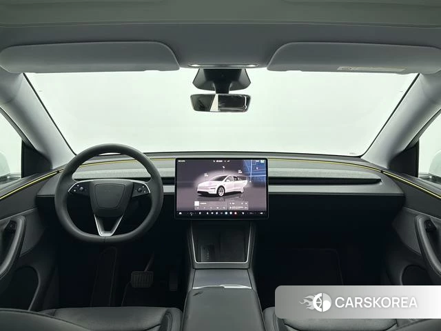 Tesla Model Y 2025 Белый из Китая, фото 3