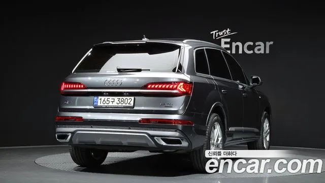 Audi Q7 (4M) id 2687825 из Кореи 3