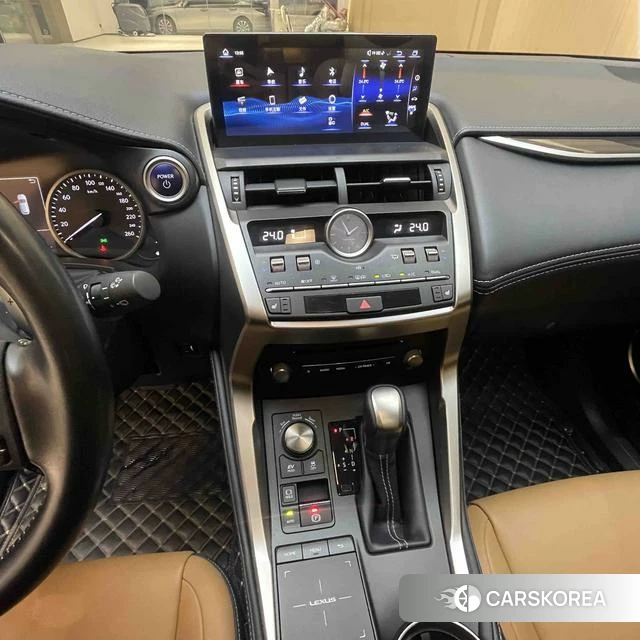 Lexus NX 2020 Серебристо-серый из Китая, фото 3