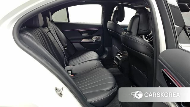 Mercedes-Benz E-Class W214 2024 Белый из Кореи, фото 3