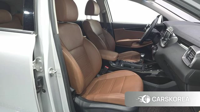 Kia The New Sorento 2019 Серебристо-серый из Кореи, фото 3