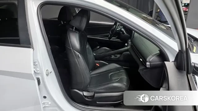 Hyundai Avante (CN7) 2022 Белый из Кореи, фото 3