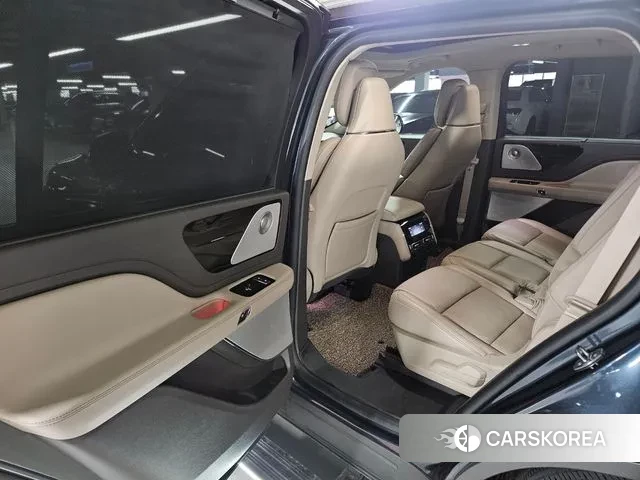 Lincoln Aviator 2nd generation 2022 Синий из Кореи, фото 3