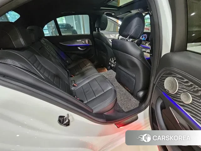 Mercedes-Benz E-Class W213 2022 Белый из Кореи, фото 3