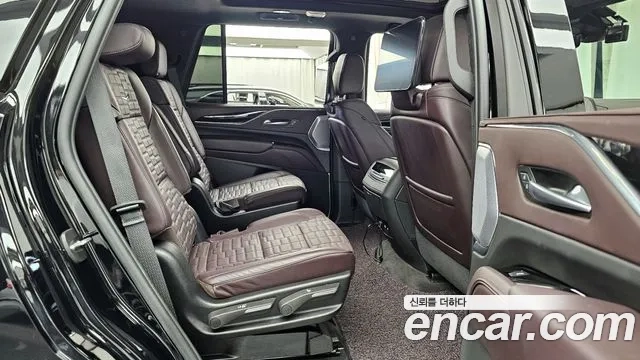 Cadillac Escalade 5th Generation 2024 Черный из Кореи, фото 3