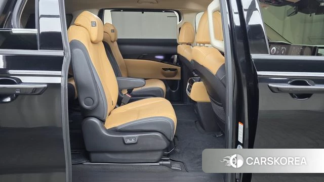 Kia Carnival 4th generation 2023 Черный из Кореи, фото 3