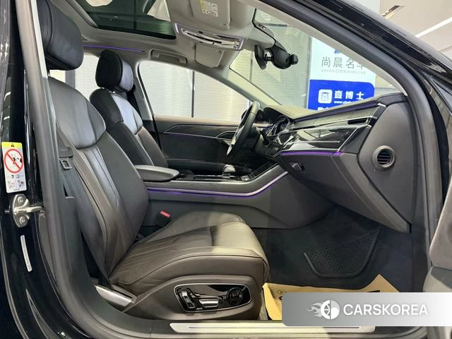 Audi A8 2020 Черный из Китая, фото 3
