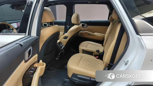 Kia Sorento 4th Generation 2023 Белый из Кореи, фото 3
