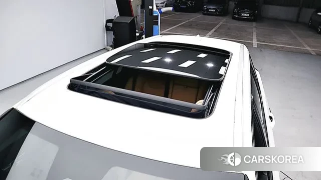 Volvo V60 Cross-Country 2nd Generation 2022 Белый из Кореи, фото 3