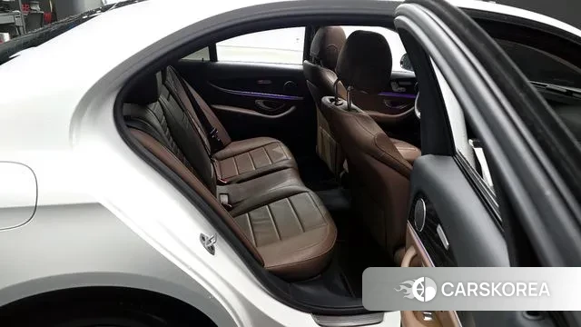 Mercedes-Benz E-Class W213 2018 Белый из Кореи, фото 3