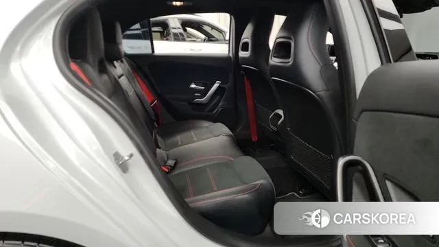 Mercedes-Benz A-Class W177 2023 Белый из Кореи, фото 3