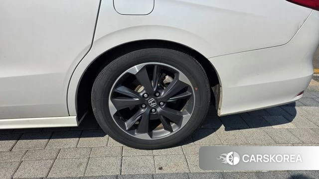 Honda Odyssey 2023 Белый из Кореи, фото 3