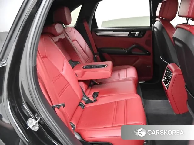 Porsche Cayenne (PO536) 2023 Черный из Кореи, фото 3