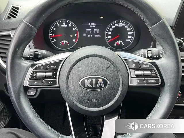 Kia Seltos 2021 Белый из Кореи, фото 3