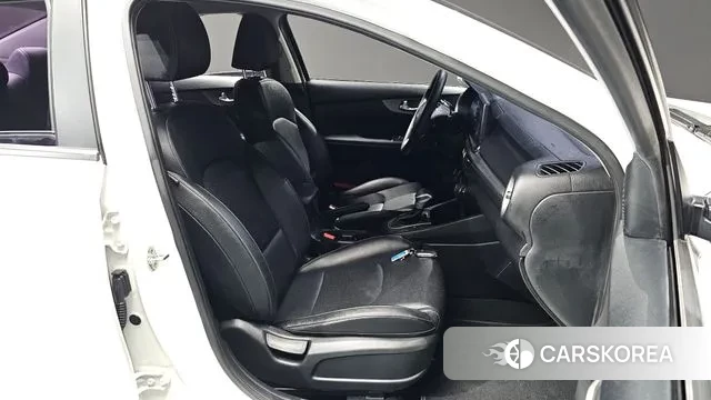 Kia Come New K3 2018 Белый из Кореи, фото 3