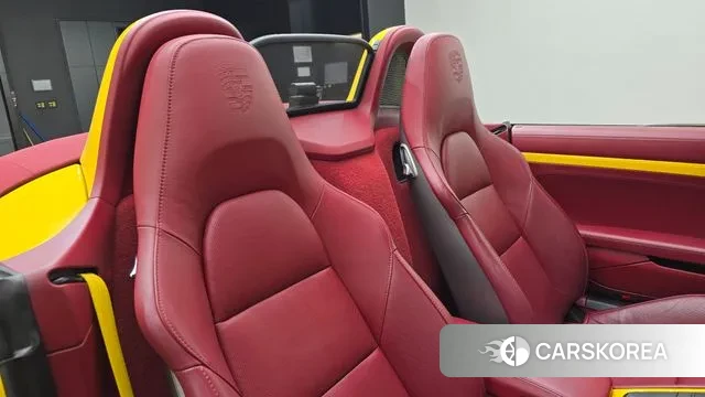 Porsche 718 Boxster 2019 Желтый из Кореи, фото 3