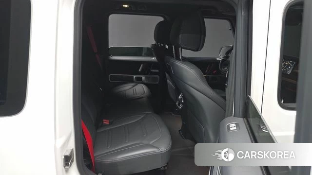 Mercedes-Benz G-Class W463b 2023 Белый из Кореи, фото 3
