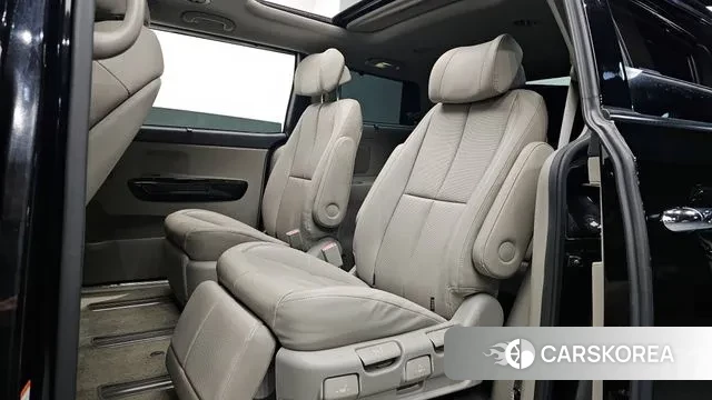 Kia The New Carnival 2018 Черный из Кореи, фото 3