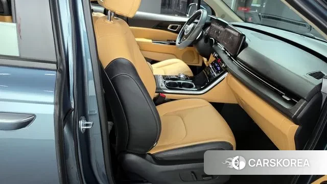 Kia Carnival 4th generation 2023 Небесно-голубой из Кореи, фото 3